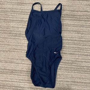 Sporti One piece, navy blue, size 32. NWT.
